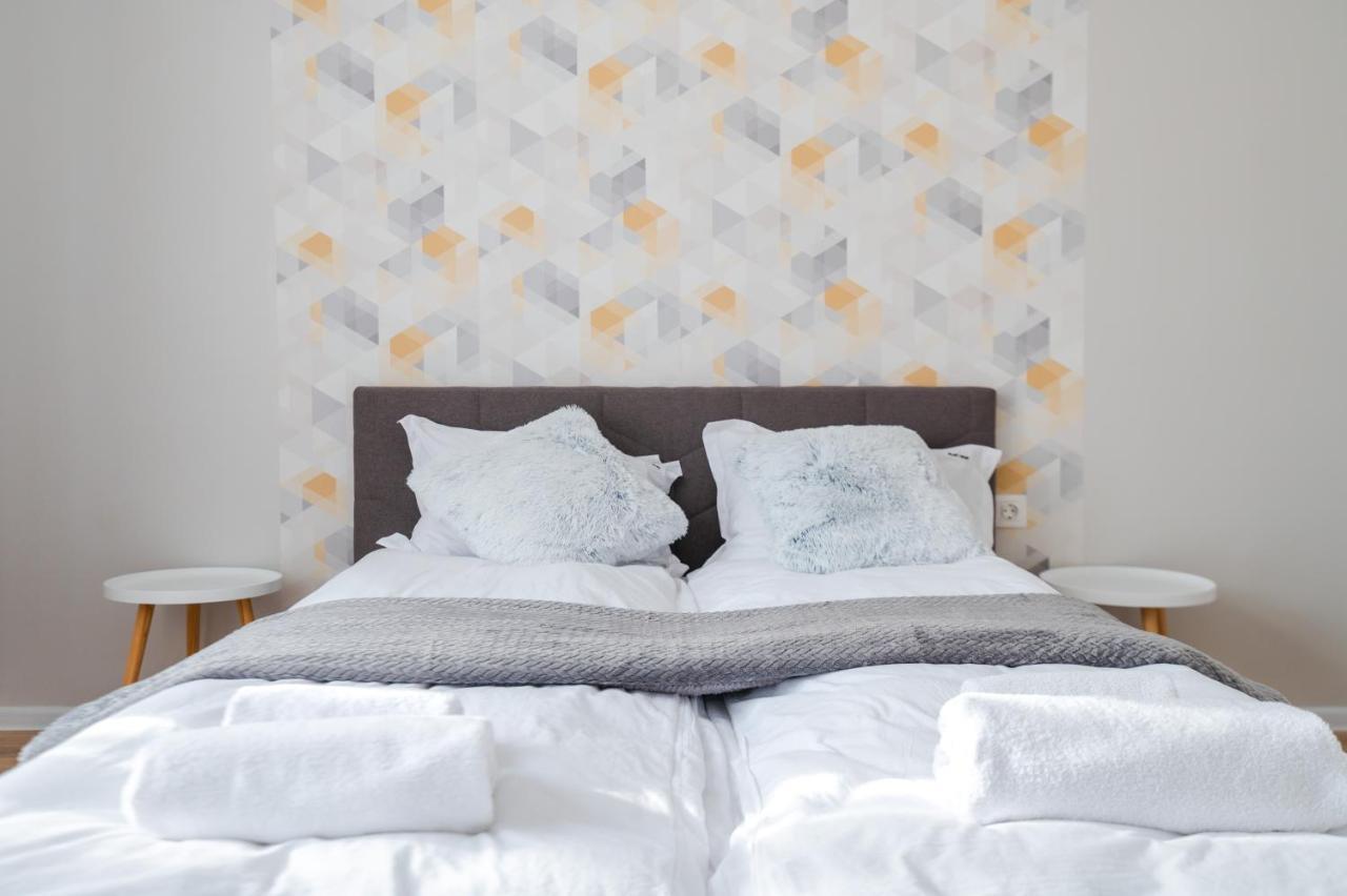 Boutique 2-Bedroom Apartment In Sofia Ngoại thất bức ảnh
