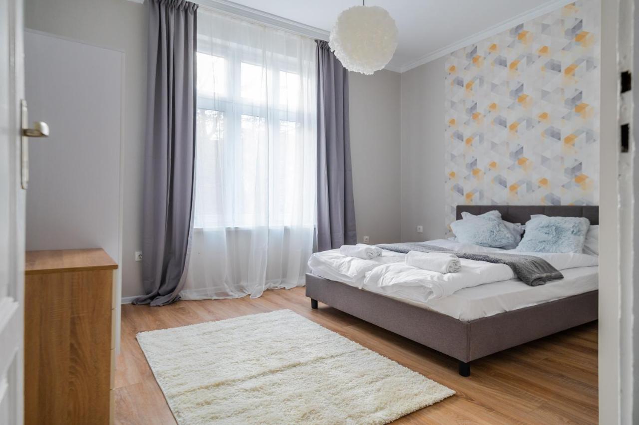 Boutique 2-Bedroom Apartment In Sofia Ngoại thất bức ảnh